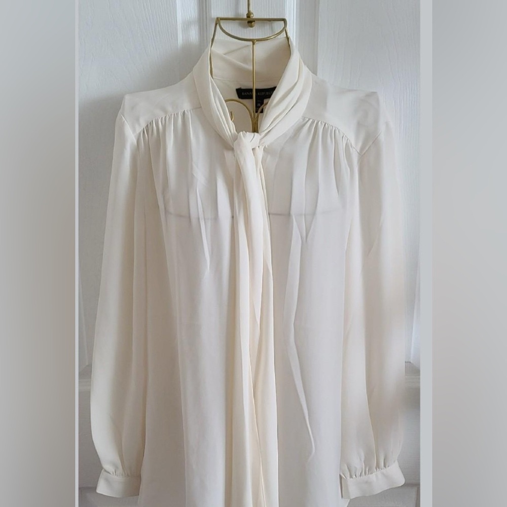 Banana Republic Cream Tie-Neck Blouse